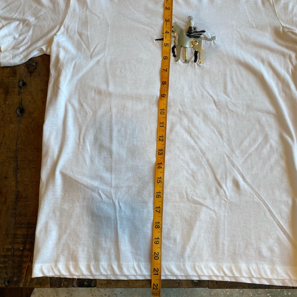 NWT Prada Kids White T-Shirt with Embroidered Design, size XL - Picture 4 of 8
